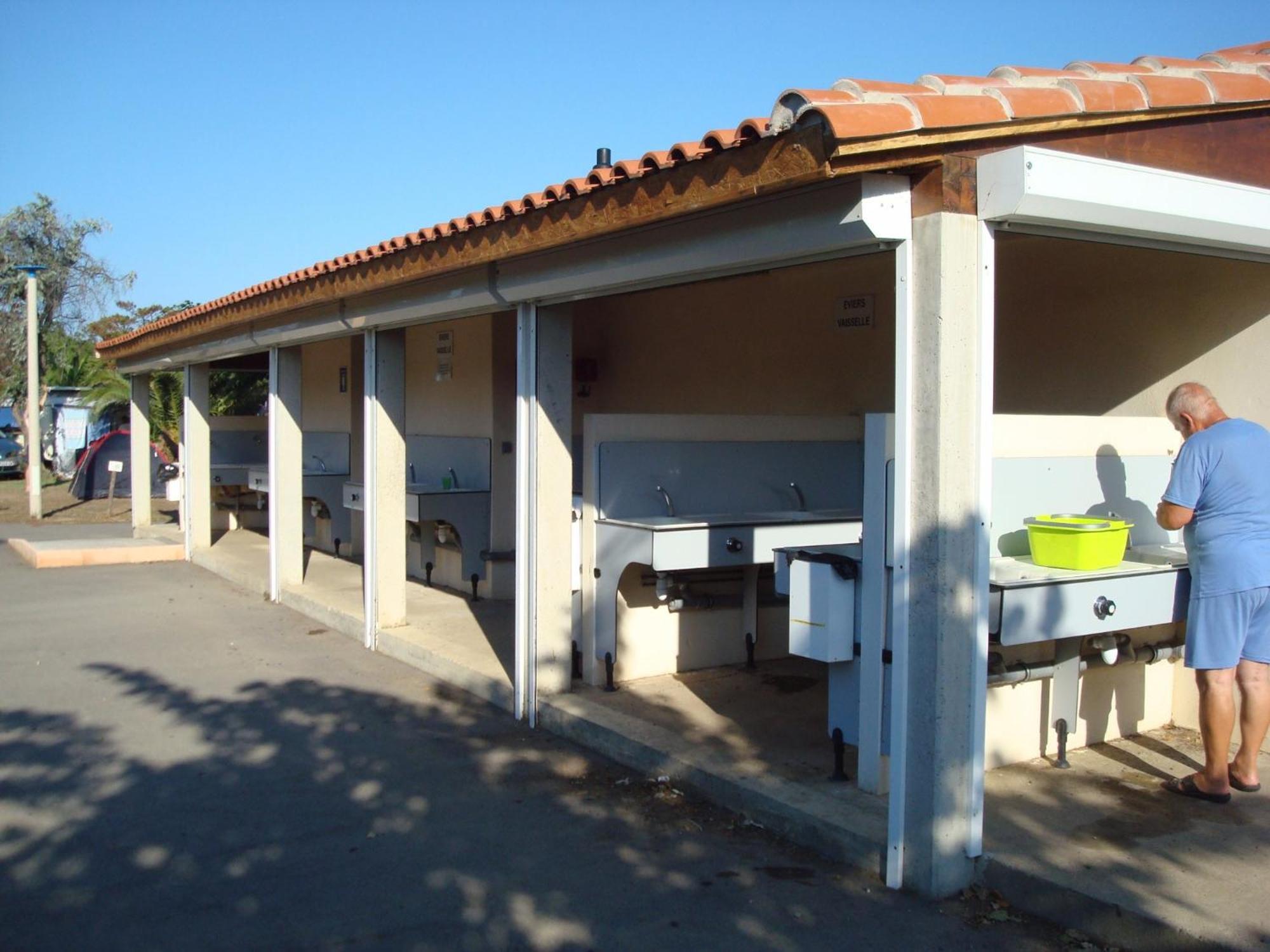 Camping A Port La Nouvelle Exterior photo