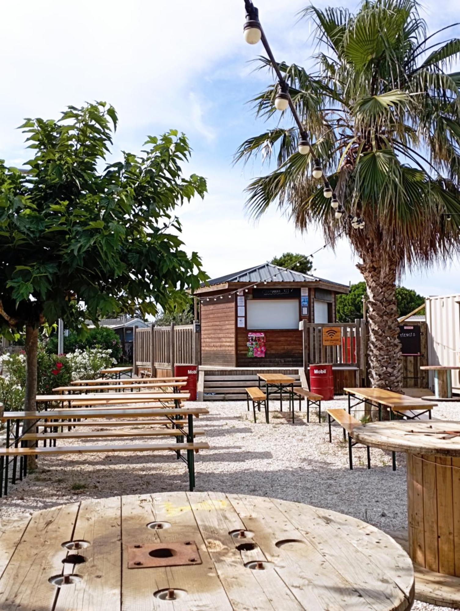 Camping A Port La Nouvelle Exterior photo